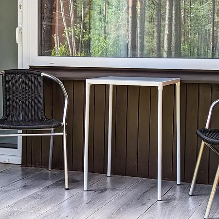 Pine Forest House 2 *